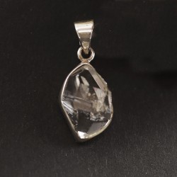 Herkimeri teemant 3x1,3cm